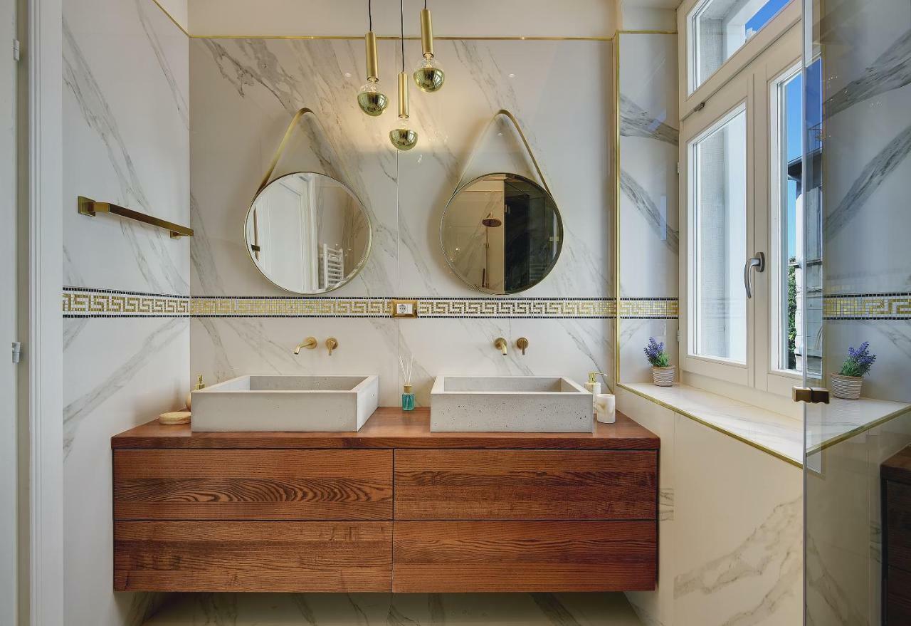 Arena & Seaview Luxurious Residence プーラ エクステリア 写真