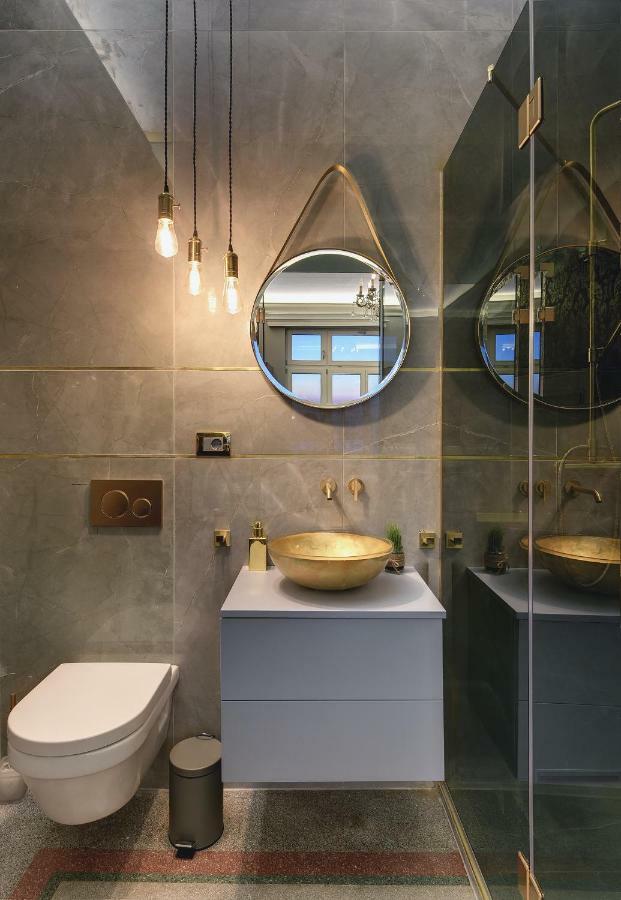 Arena & Seaview Luxurious Residence プーラ エクステリア 写真