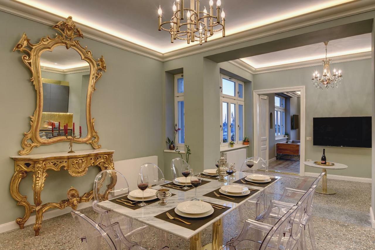 Arena & Seaview Luxurious Residence プーラ エクステリア 写真